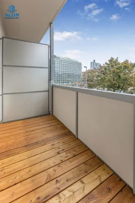 Klimatisierte 3-Zimmer-Wohnung mit 2 Balkonen | inkl. Dachterrasse mit 360° Blick über Wien | auch als Büro möglich – Bild 2