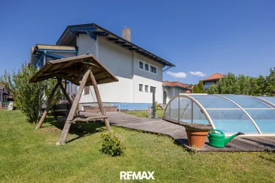 8-Zimmer-Haus kaufen in Klagenfurt Land – 300 m², € 620.000 – Bild 2 von 24
