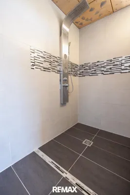 8-Zimmer-Haus kaufen in Klagenfurt Land – 300 m², € 620.000 – Bild 12 von 24