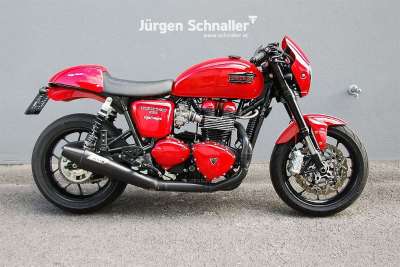 Triumph Thruxton Roja Negra