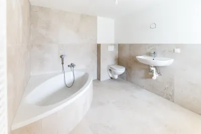 6-Zimmer-Haus mieten in Leibnitz – 117 m², € 1.620 – Bild 9 von 10