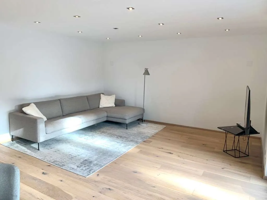 Privat - Leopoldskron-Moos - Moderne Doppelhaushälfte mit Untersbergblick, Wellness und Ausbaupotential – pohled 3