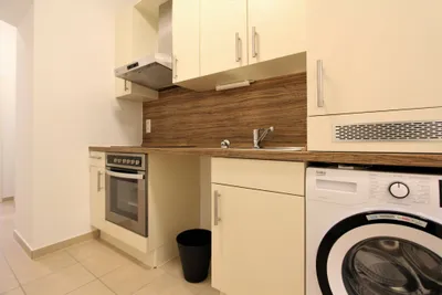 Kurzzeitvermietung! Schön möblierte, charmante 1-Zimmer-Wohnung in Bestlage! – Bild 3