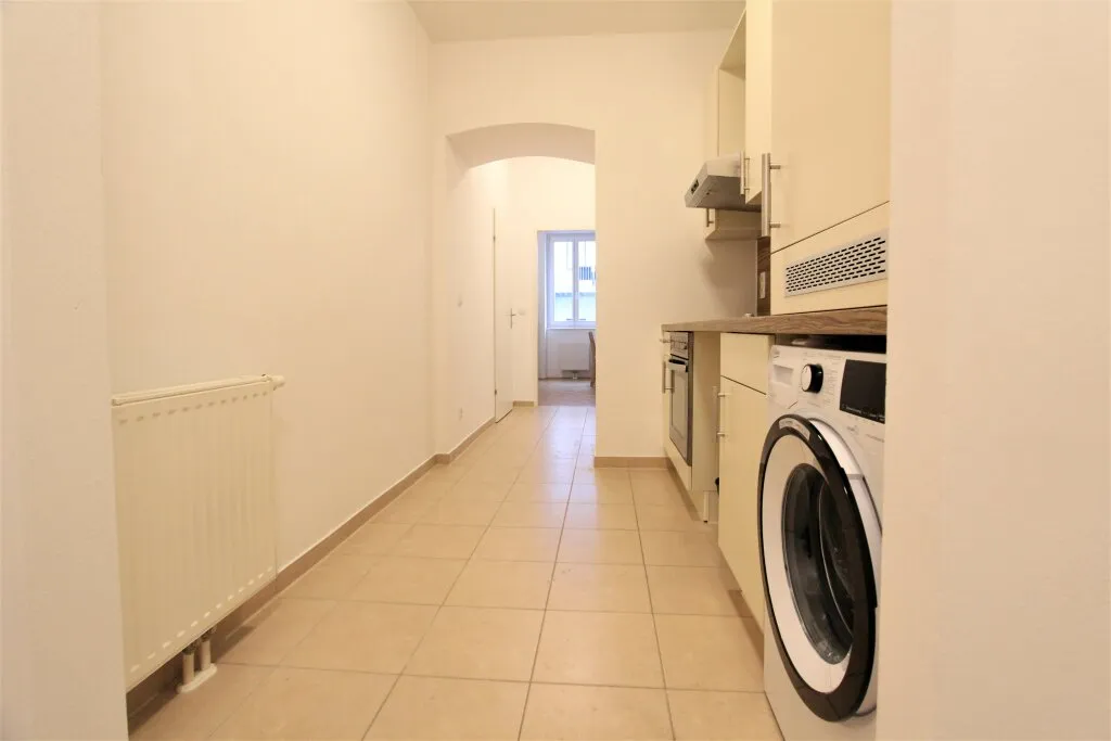 Kurzzeitvermietung! Schön möblierte, charmante 1-Zimmer-Wohnung in Bestlage! – pohled 2