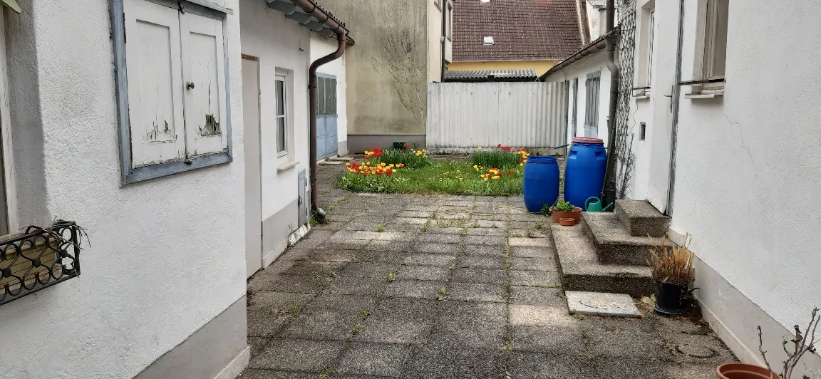 Privatverkauf - 2 Familienhaus in Bruck an der Leitha in zentraler Lage - Ansicht 2