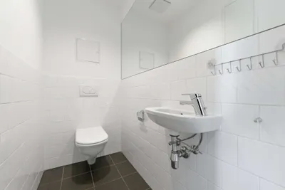 4-Zimmer-Wohnung mieten in Wien – 126 m², € 3.999 – Bild 12 von 32