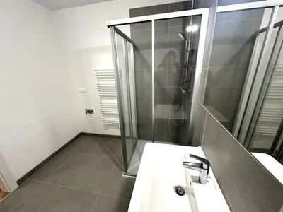 Platzhyrsch - 2-Zimmer-Mietwohnung mit Terrasse und Garten in Ruhelage | Besichtigung am 22.07.26 (Anmeldung notwendig) – Bild 3