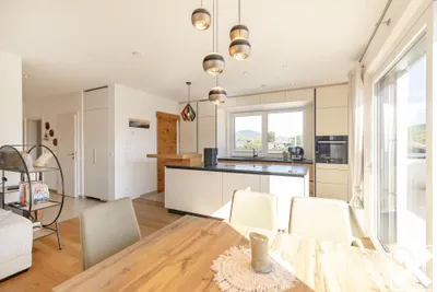 3-Zimmer-Wohnung kaufen in Vöcklabruck – 90,51 m², € 647.000 – Bild 2 von 13