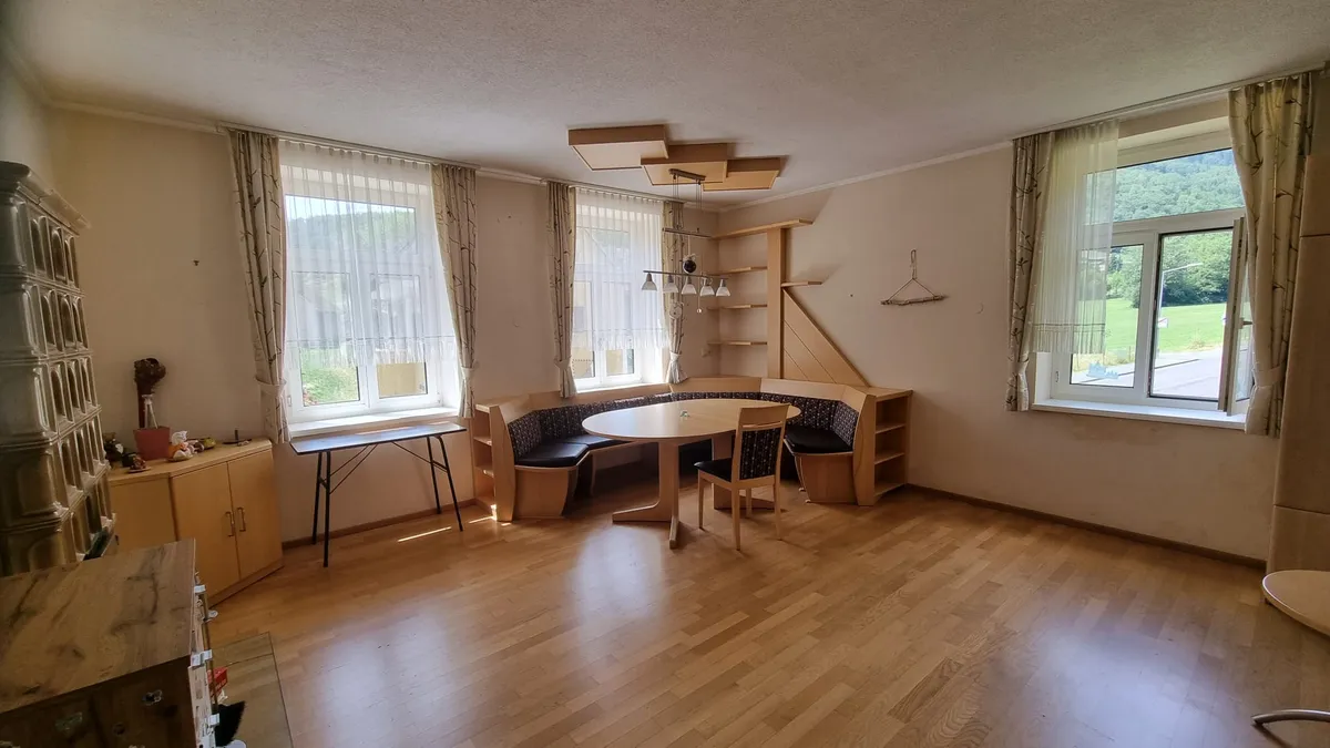 Großzügige Hausetage in eienem einzigartigen Landhaus zu vermieten! – pohled 2