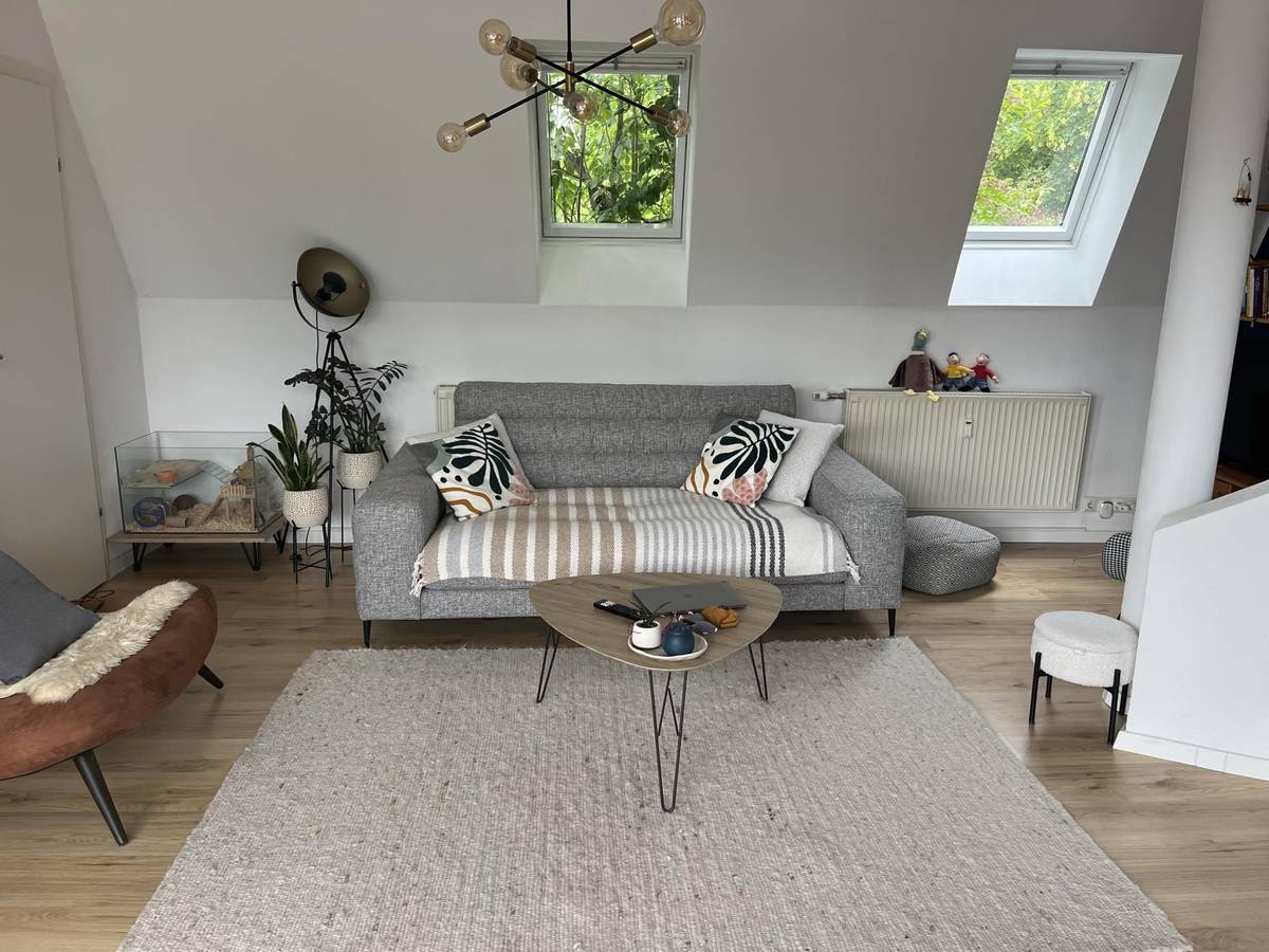 NEUER PREIS! - Lichtdurchflutete Maisonette in Toplage von Weiz - inkl. Balkon. Parkplatz & Garage - Ansicht 3