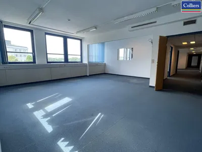 7-Zimmer-Gewerbeimmobilie mieten in Wien – 408 m², € 6.040 – Bild 5 von 6