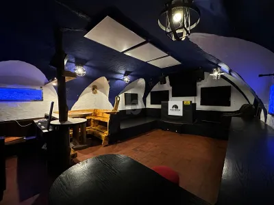 2-Zimmer-Gewerbeimmobilie kaufen in Innsbruck-Land – 135 m², € 190.000 – Bild 2 von 6