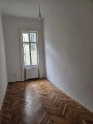 Wunderschöne 3-Zimmer Altbauwohnung in 1060 Wien – Bild 3