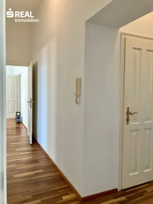 5-Zimmer-Wohnung mieten in Mödling – 131 m², € 2.375 – Bild 16 von 20