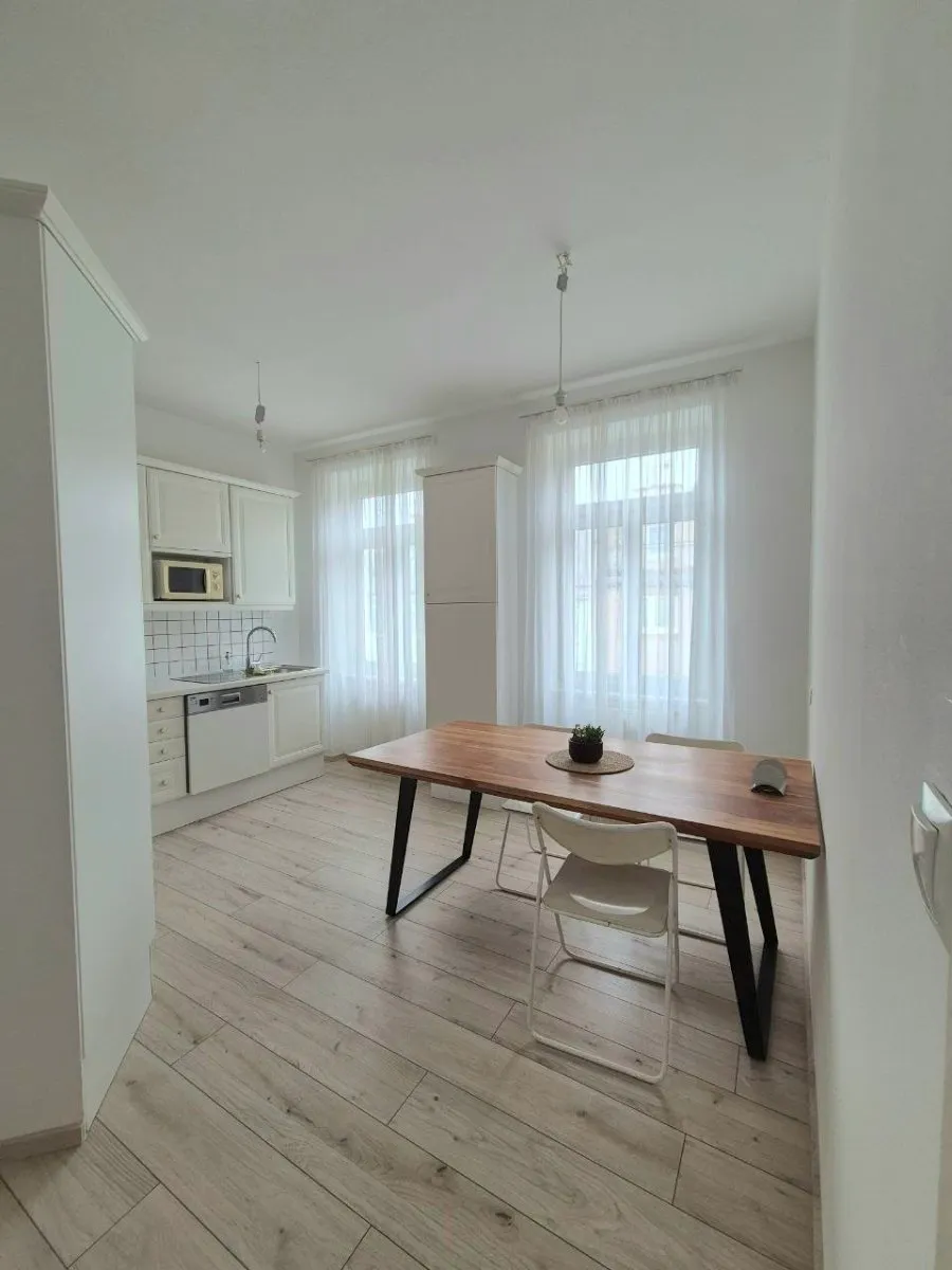 3 Zimmer Wohnung teilmöbliert - Widok 3