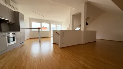 2-Zimmer-Wohnung mieten in Graz – 92 m², € 1.520 – Bild 2 von 9