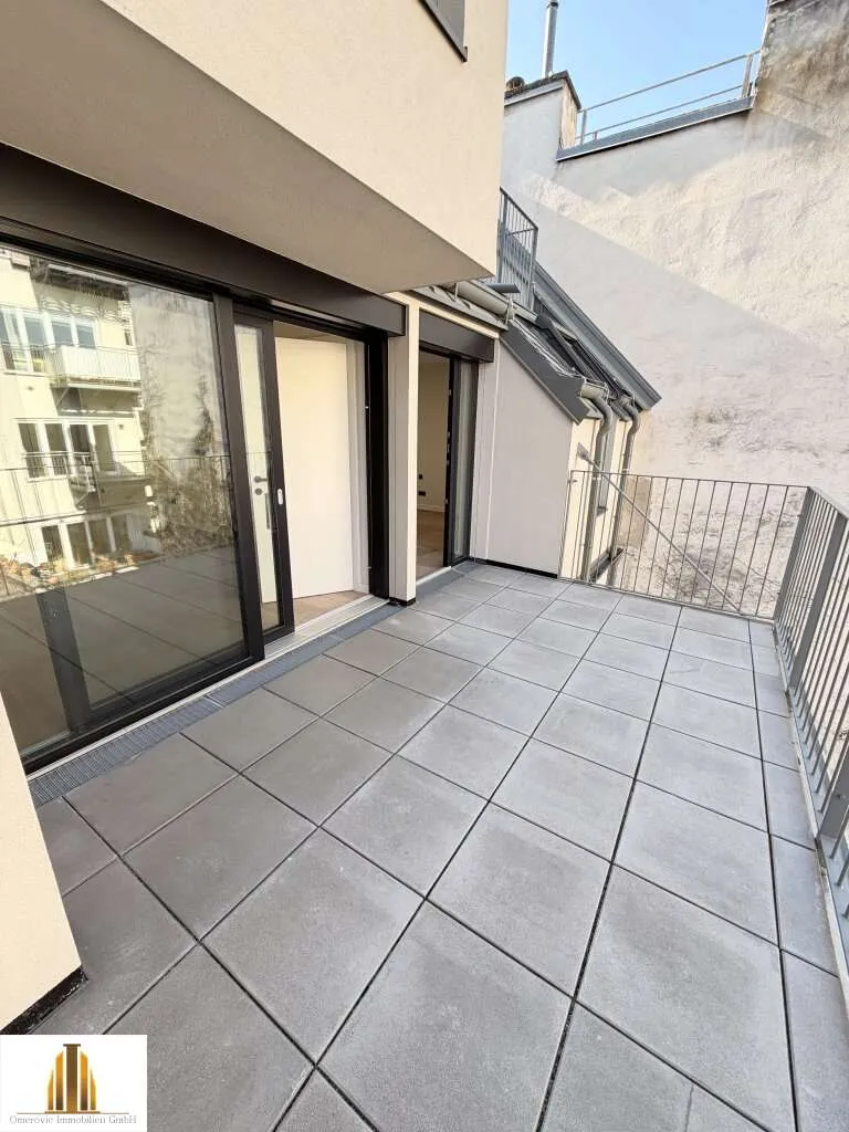 BEST-LAGE! Erstbezug 3 Zimmer-Wohnung mit Balkon im 1.Dachgeschoß und EXZELLENTEM Haus! - Widok 3