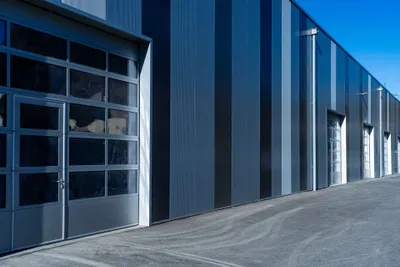 Gewerbeimmobilie mieten in Innsbruck-Land – 400 m², € 4.023