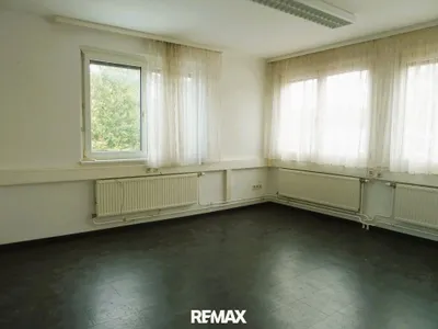 10-Zimmer-Gewerbeimmobilie mieten in Korneuburg – 653 m², € 2.500 – Bild 18 von 27
