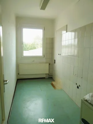 10-Zimmer-Gewerbeimmobilie mieten in Korneuburg – 653 m², € 2.500 – Bild 16 von 27