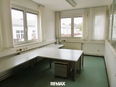 10-Zimmer-Gewerbeimmobilie mieten in Korneuburg – 653 m², € 2.500 – Bild 2 von 27