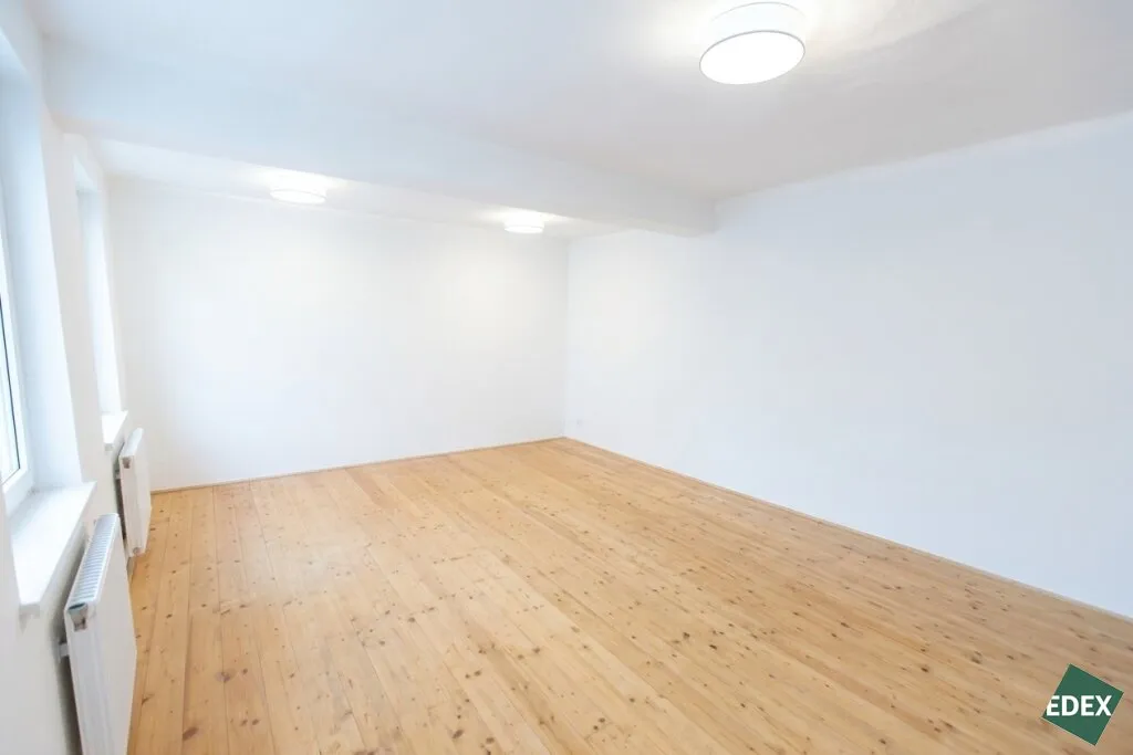 Schöne und ruhig gelegene 1,5-Zimmer Ordination/Bürofläche - Ansicht 2