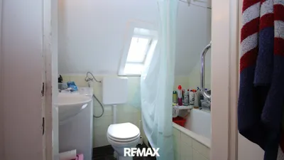 8-Zimmer-Haus kaufen in Graz – 200 m², € 270.000 – Bild 11 von 33