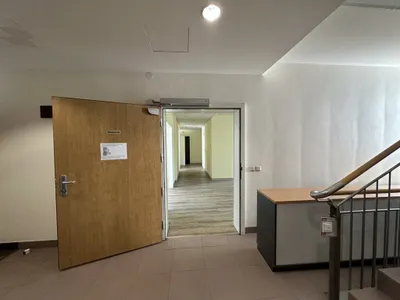 4-Zimmer-Gewerbeimmobilie mieten in Wien – 138 m², € 1.583 – Bild 11 von 12