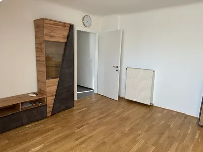 Zwei Zimmer Dachgeschoss Gemeindewohnung (Direktvergabe) – Bild 3