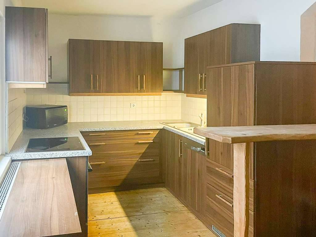 3-Zimmer-Wohnung in unmittelbarer Nähe zum Traunsee - Ansicht 2
