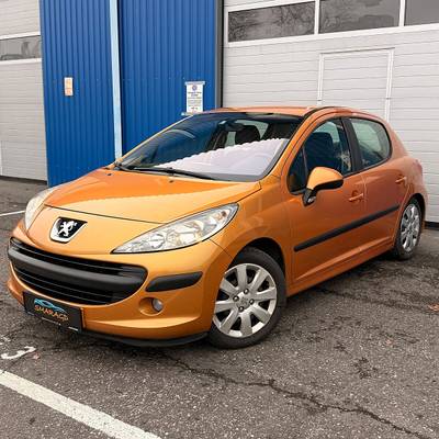 Peugeot 207 Premium 1,6 HDi 90