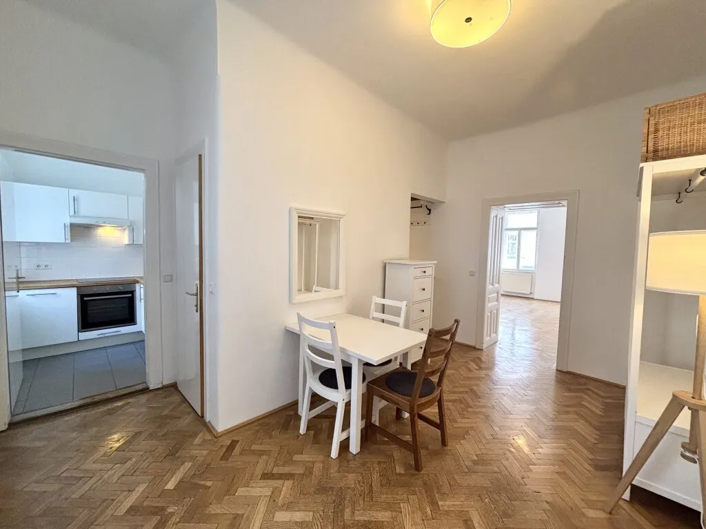 1150 Wien! Helle 3-Zimmer-Altbauwohnung mit perfekter Raumaufteilung - nur wenige Gehminuten zur U3 Schweglerstraße - Ansicht 3