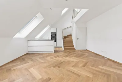 Exklusive, klimatisierte 3-Zimmer DG Wohnung direkt beim Wiener Rathaus – Bild 2