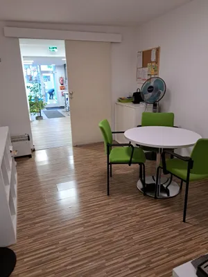 Gewerbeimmobilie mieten in Wels – 58 m², € 1.350 – Bild 11 von 19