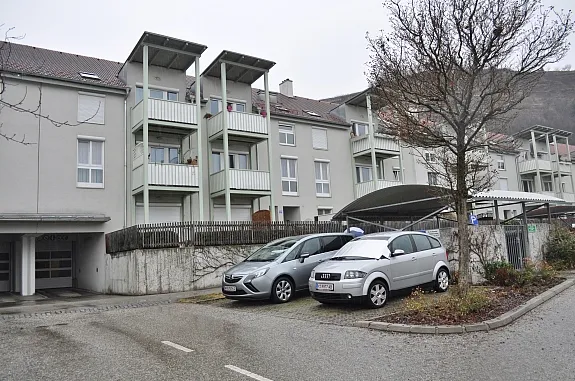 VOLL AUSGESTATTETE MIETWOHNUNG IN KREMS/ STEIN ZU VERGEBEN - Ansicht 2