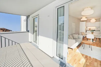Endlich Ruhe | 2-Zimmer-Wohnung in Hirschstetten mit Balkon | Besichtigung am 22.07.26 (Anmeldung notwendig)