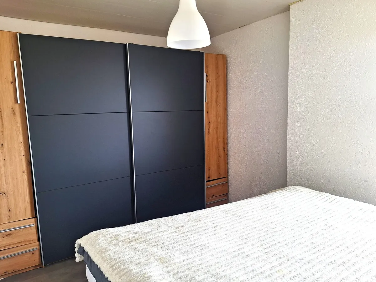 Ruhig gelegene 2-Zimmer-Wohnung mit Gemeinschaftsgarten - Ansicht 3