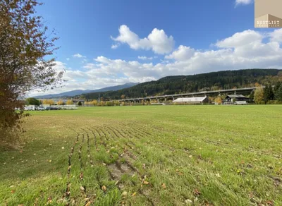 Grundstück kaufen in Innsbruck – 2 040 m²