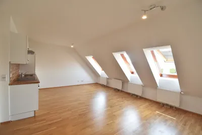 Billrothstraße | 1 - Zimmer Dachgeschosswohnung | ab sofort