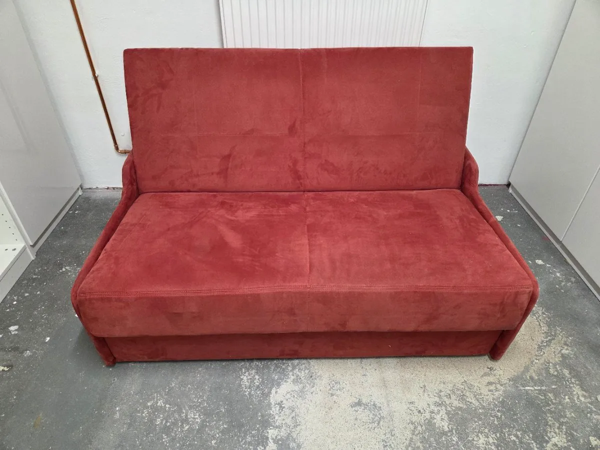 Sofa/ Bettbank ausziehbar 120 cm breit, € 0,- (2751 Matzendorf)