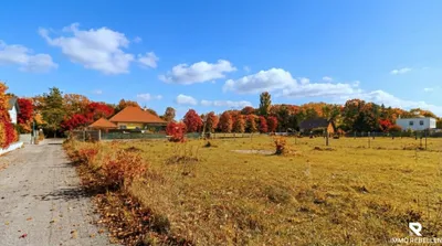 Grundstück kaufen in Wiener Neustadt Land – 645 m², € 159.990 – Bild 1 von 5
