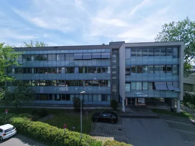 2-Zimmer-Gewerbeimmobilie mieten in Linz – 121 m², € 1.071 – Bild 1 von 19