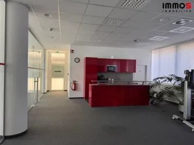 2-Zimmer-Gewerbeimmobilie mieten in Linz – 121 m², € 1.071 – Bild 11 von 19