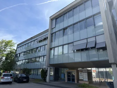 2-Zimmer-Gewerbeimmobilie mieten in Linz – 121 m², € 1.071 – Bild 3 von 19