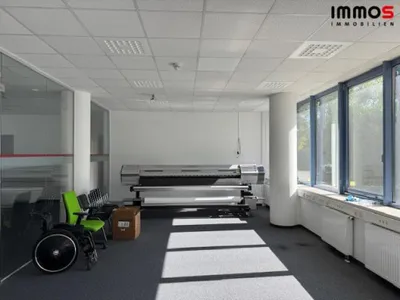 2-Zimmer-Gewerbeimmobilie mieten in Linz – 121 m², € 1.071 – Bild 8 von 19