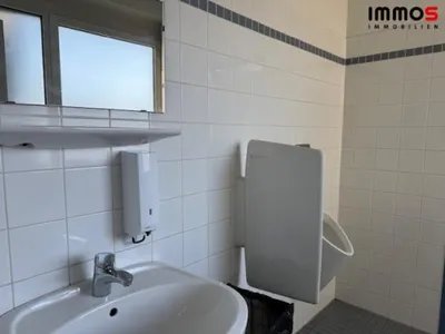 2-Zimmer-Gewerbeimmobilie mieten in Linz – 121 m², € 1.071 – Bild 15 von 19