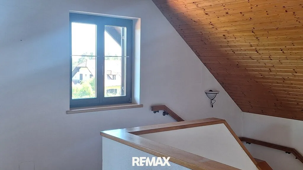 "Wohnen mit Weitblick - Stilvolles Familienhaus in traumhafter Aussichtslage von Eibiswald" - Ansicht 3