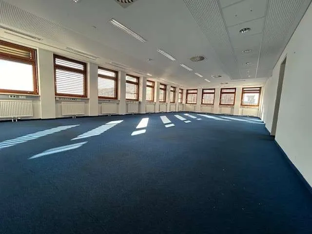 Bürostandort am Schweizergarten - Görünüm 3
