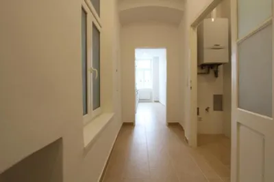 HELLE-UNBEFRISTETE-3-ZIMMER-WOHNUNG-IM-15.BEZIRK! – Bild 3