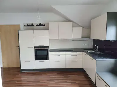 3-Zimmer-Wohnung mieten in Braunau am Inn – 72 m², € 940